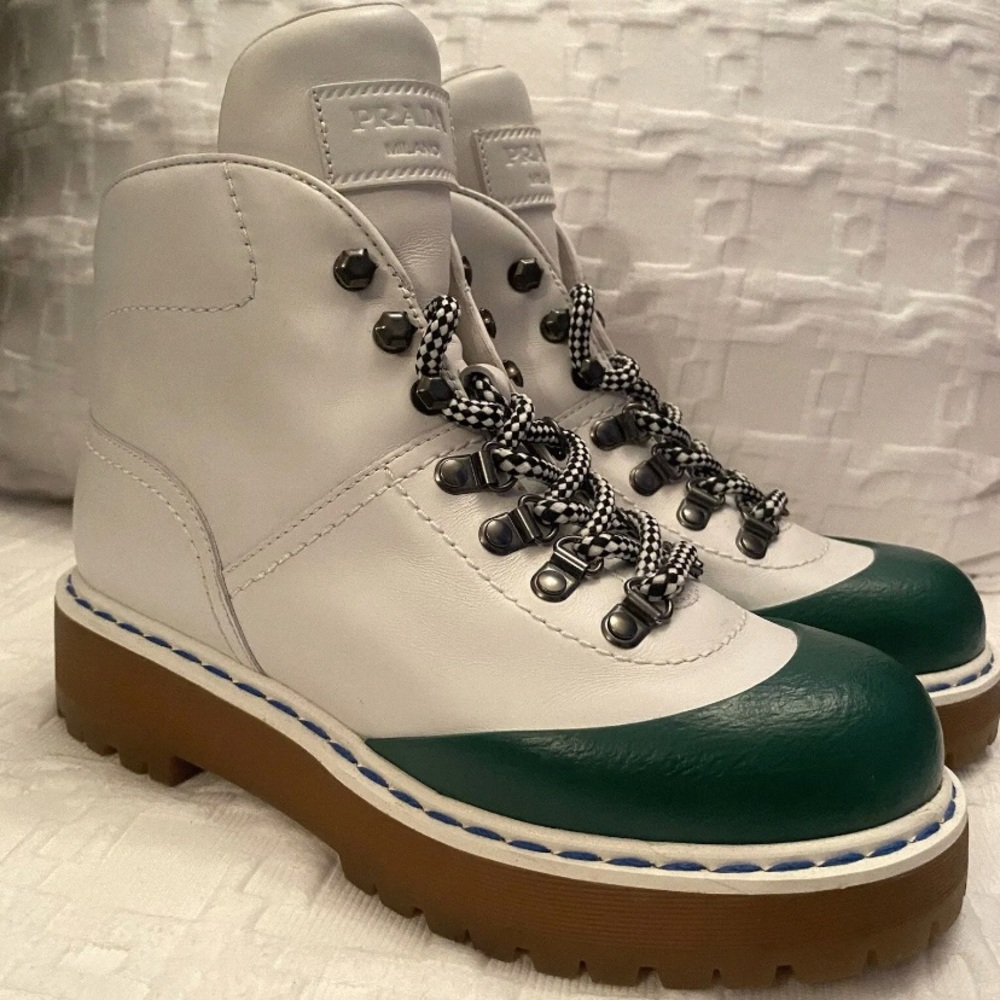 PRADA LEATHER CAP TOE LACE UP BOOTS IN WHITE GREEN